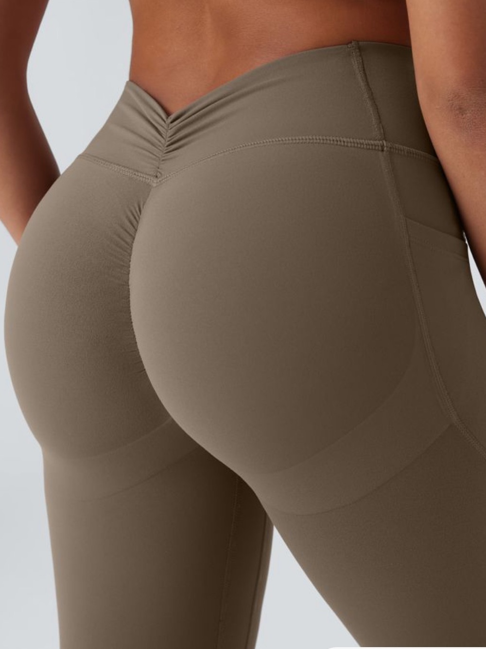 Halara UltraSculpt High Waisted Tummy Control Butt Lifting Ruched 7/8 Leggings